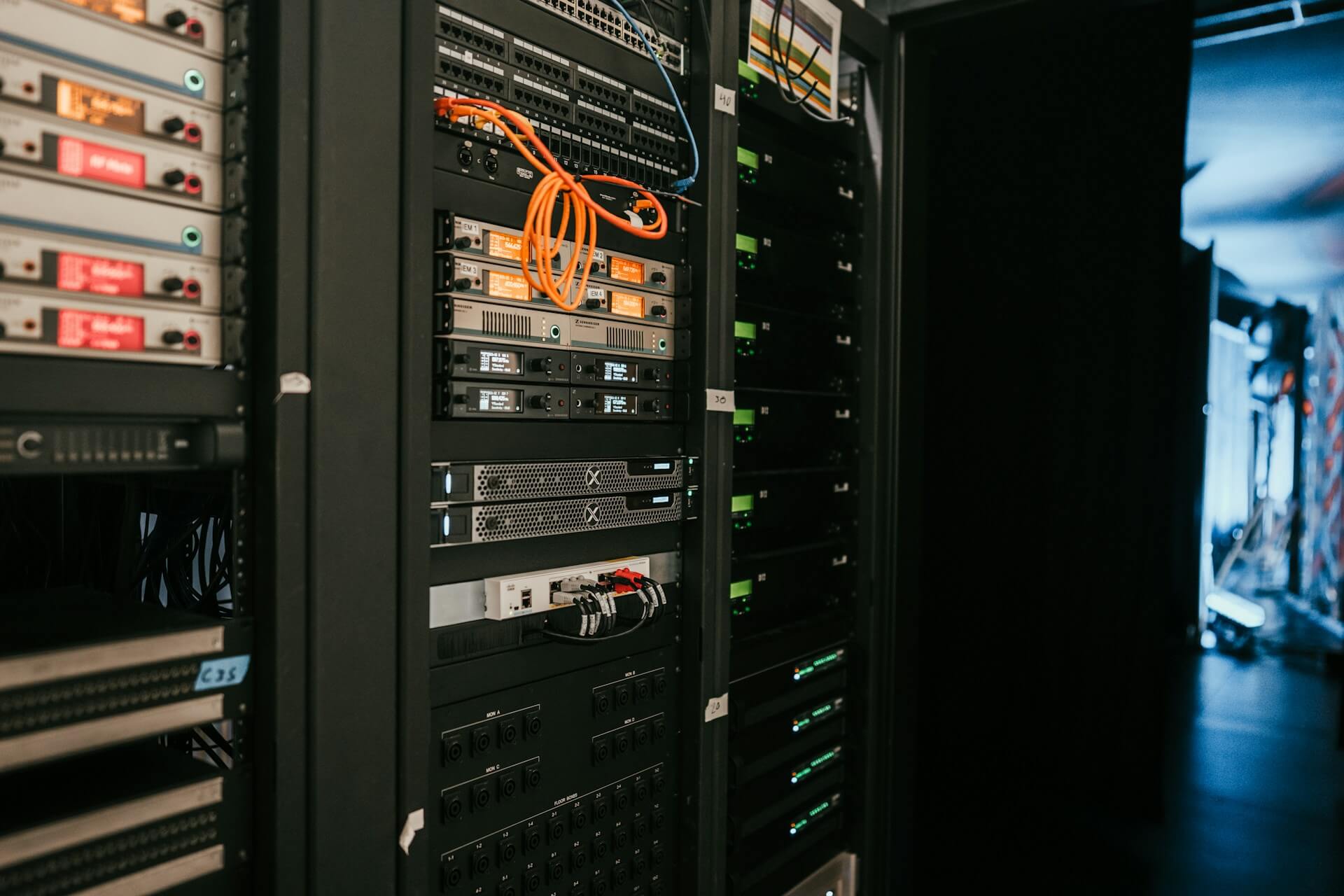 Ce este un cluster și de ce este important în tehnologie?